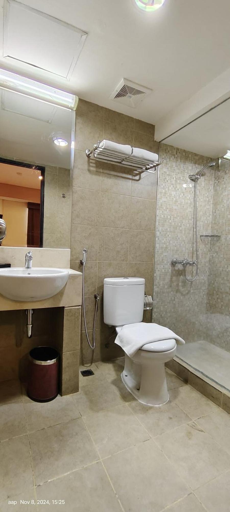 Nemuru Grand Serpong Panunggangah Exterior foto