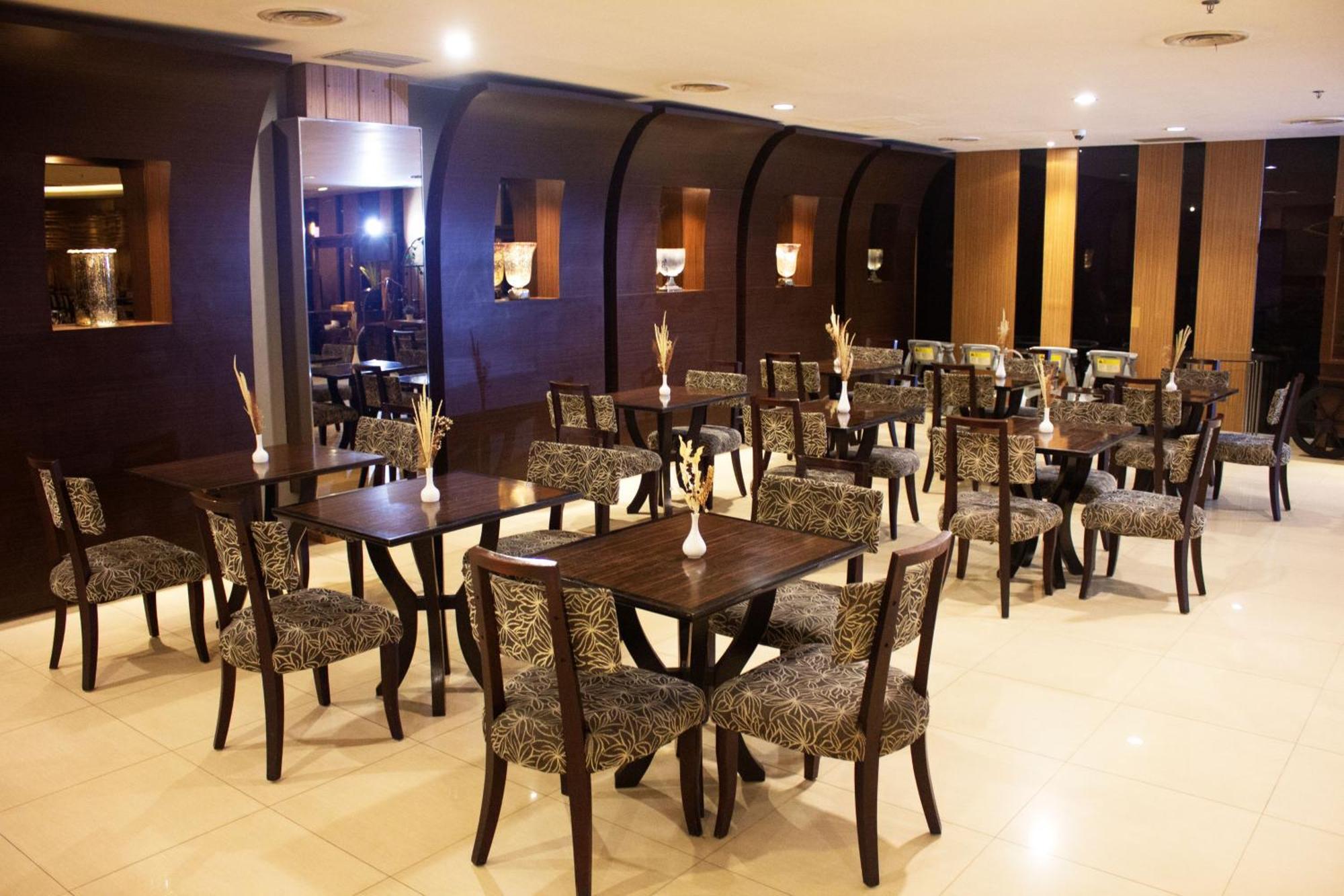 Nemuru Grand Serpong Panunggangah Exterior foto
